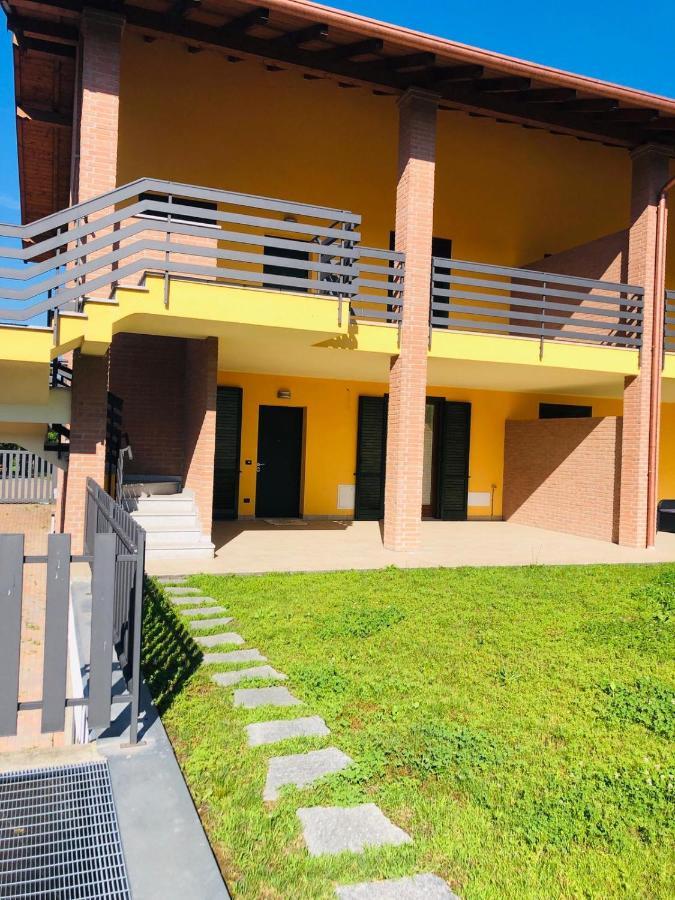 Appartamento Paradise Borgo Ticino ภายนอก รูปภาพ