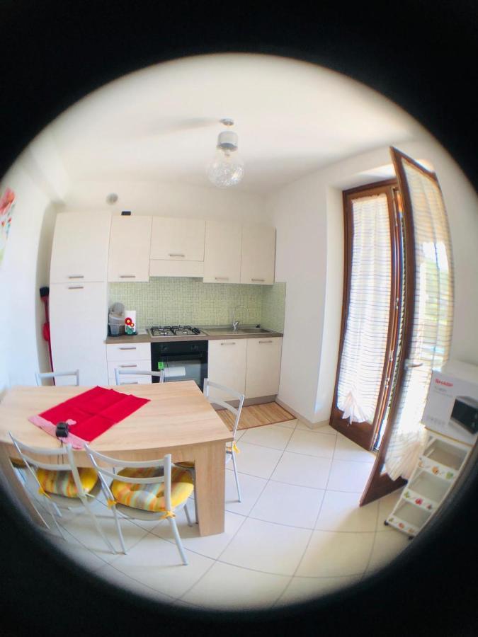 Appartamento Paradise Borgo Ticino ภายนอก รูปภาพ